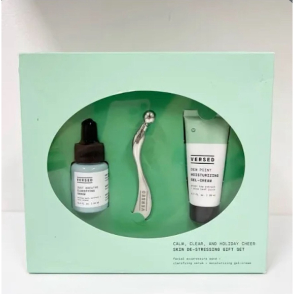 Versed Other - VERSED SKIN CALMING SET WITH MASSAGER TOOL